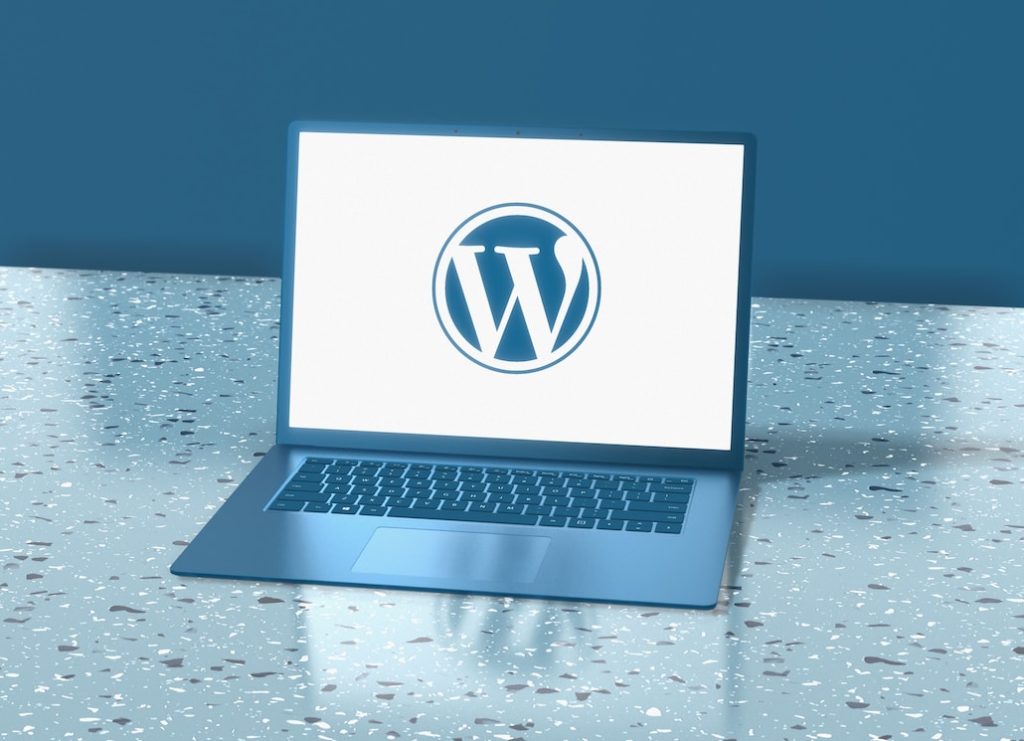 WooCommerce : Masquer les tarifs d’expédition si la livraison gratuite est disponible